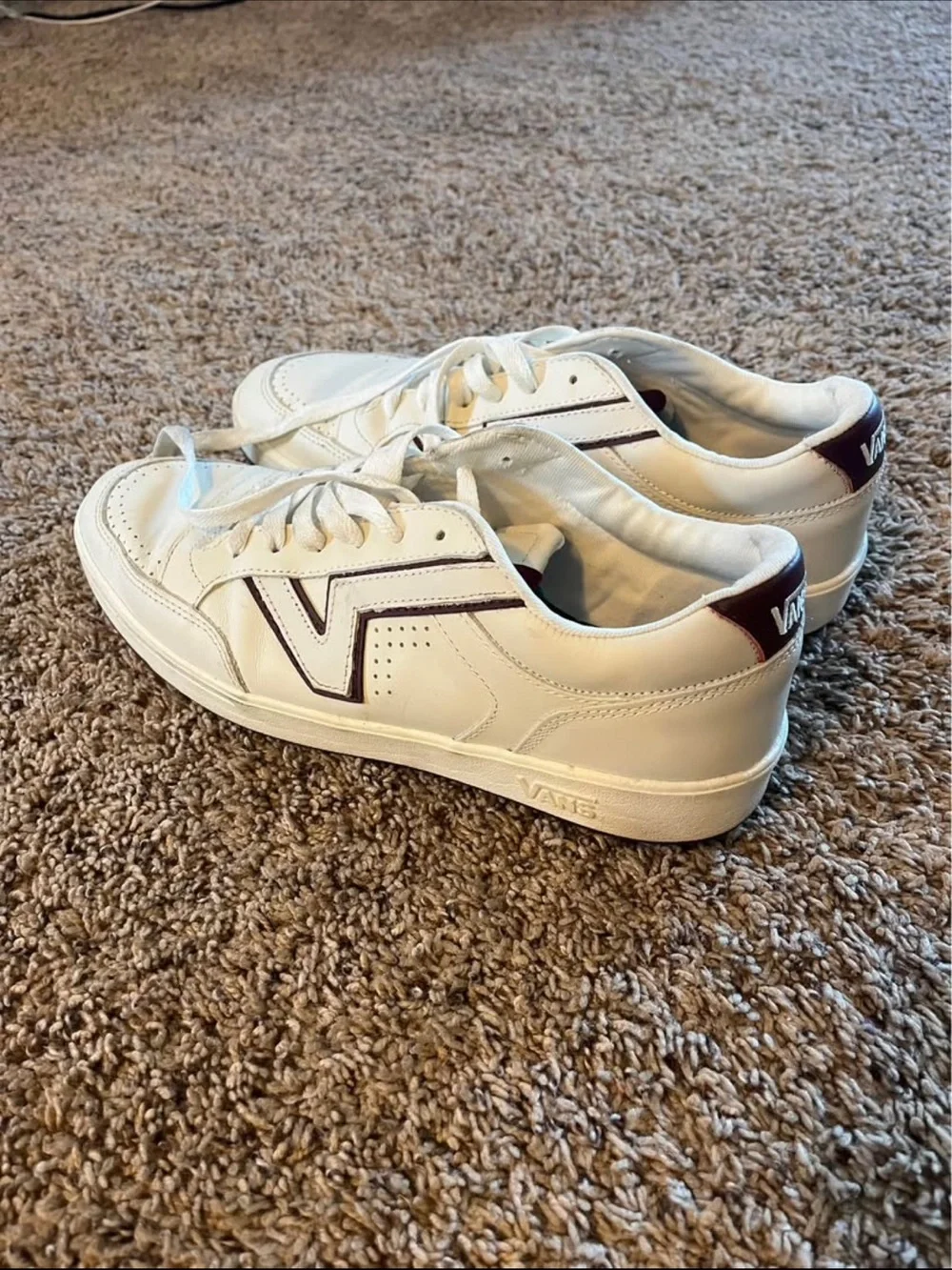 Vans White Leather Low-Top Sneakers with Burgundy Accents